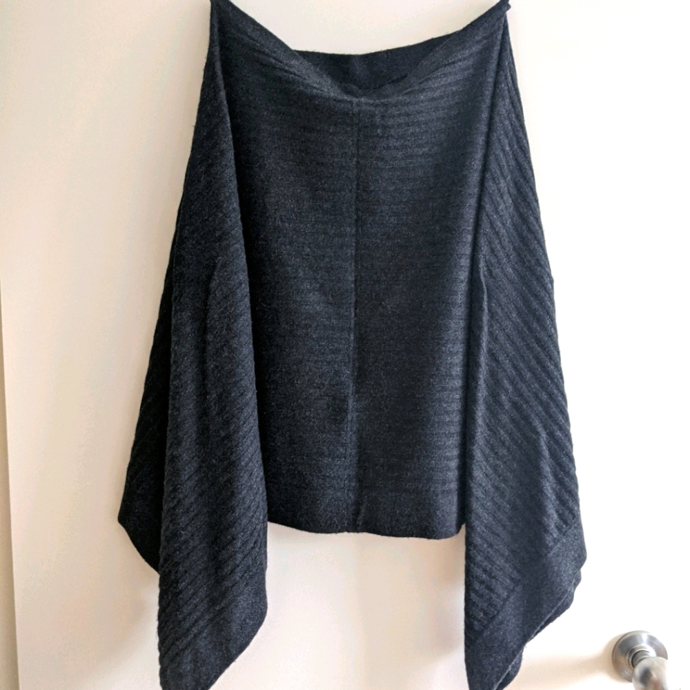 Elie Tahari Cashmere Shawl